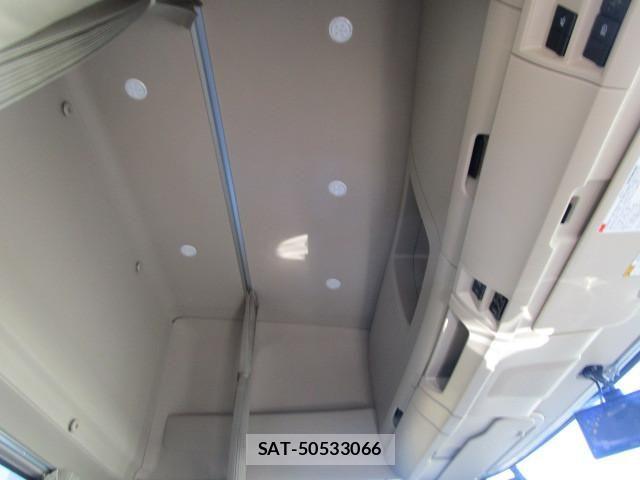 Hino RANGER 2025-12 8231492-23
