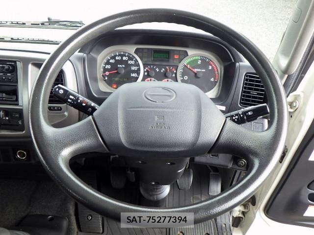 Hino RANGER 2016-01 8231574-11
