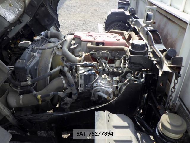 Hino RANGER 2016-01 8231574-23