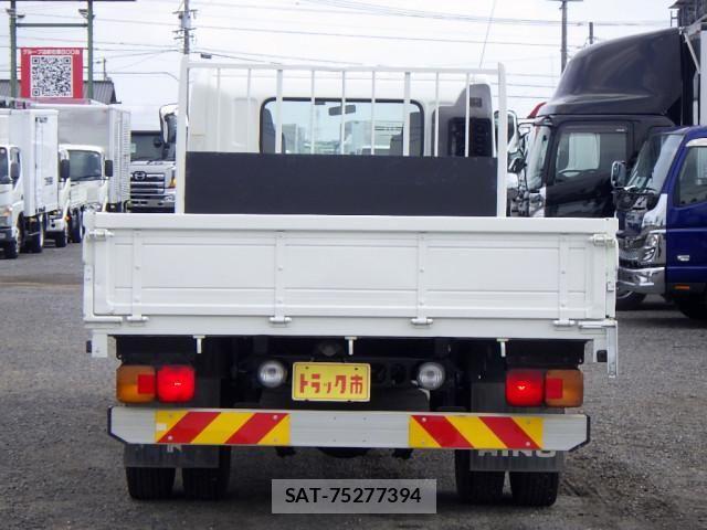 Hino RANGER 2016-01 8231574-5