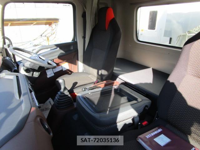 Hino RANGER 2025-12 8231491-19