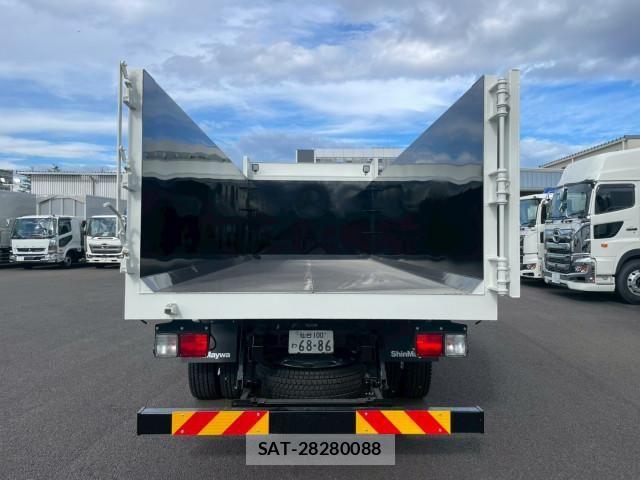 Hino RANGER 2022-08 8231543-9