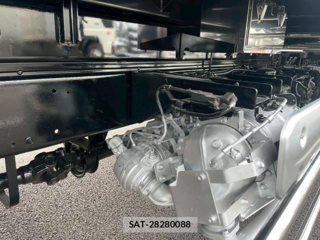 Hino RANGER 2022-08 8231543-23
