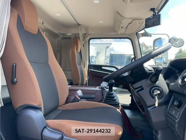 Hino RANGER 2025-10 8231507-27