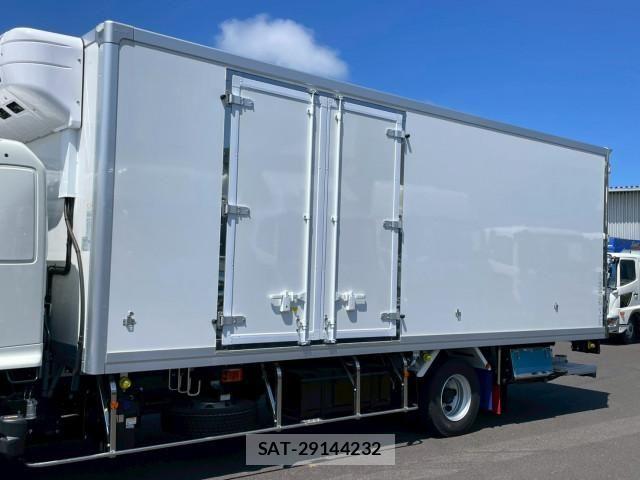 Hino RANGER 2025-10 8231507-6