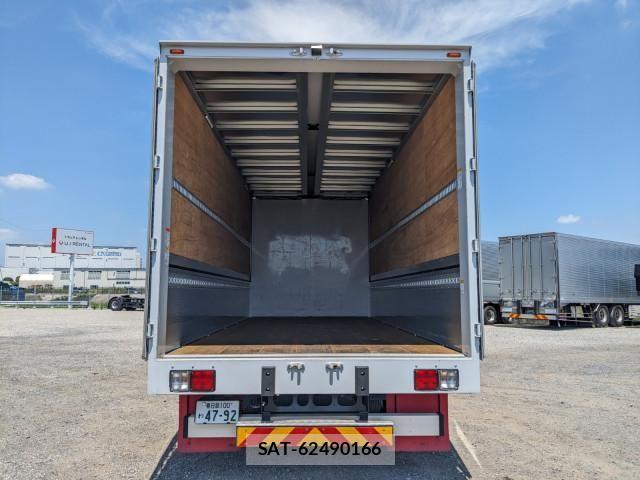 Hino RANGER 2023-07 8231540-7