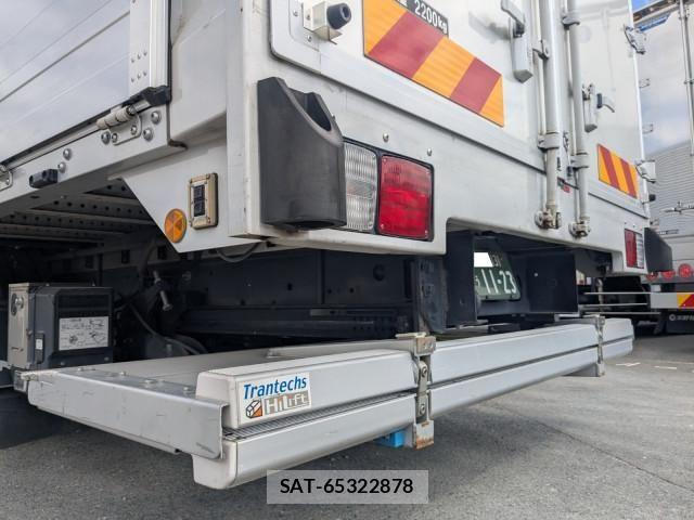 Hino RANGER 2023-02 8231534-5