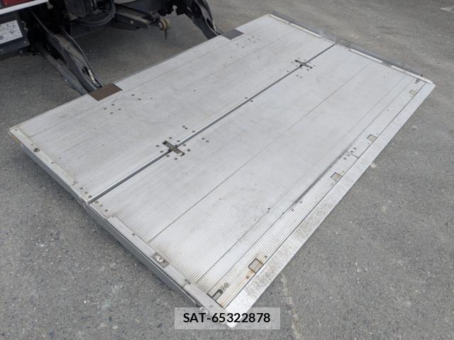 Hino RANGER 2023-02 8231534-8
