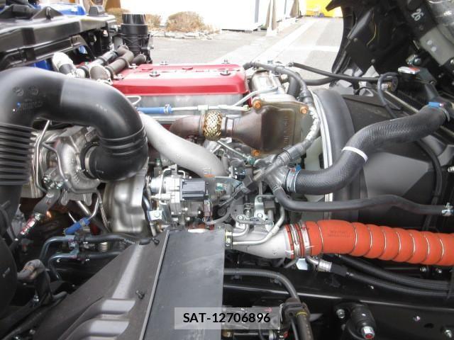 Hino RANGER 2025-12 8231479-23