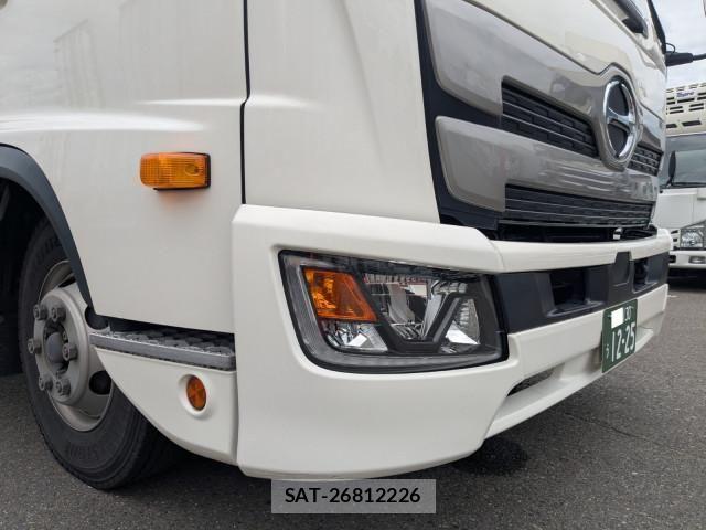 Hino RANGER 2024-10 8231526-25