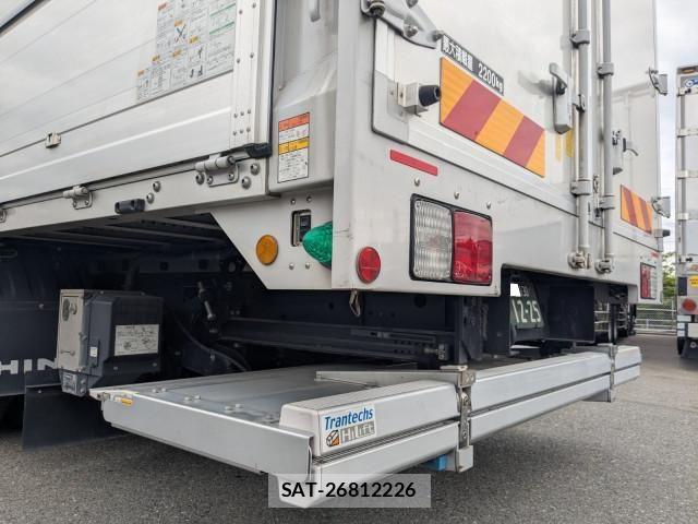 Hino RANGER 2024-10 8231526-5