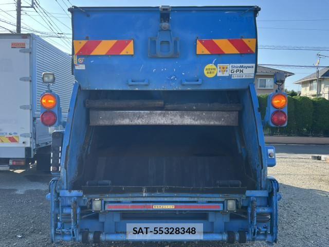 Hino RANGER 2015-12 8231553-8