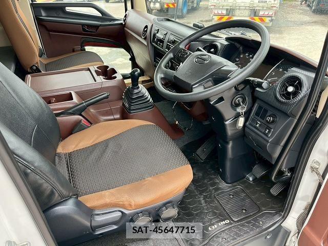 Hino RANGER 2021-05 8231544-19