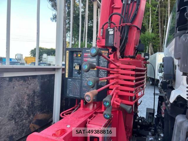 Hino RANGER 2017-02 8231555-17