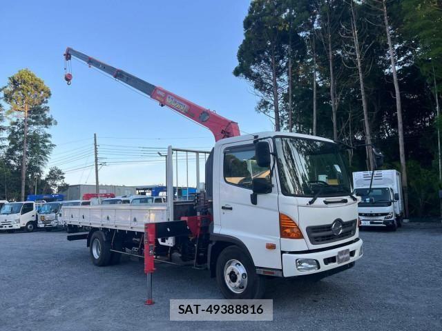 Hino RANGER 2017-02 8231555-2