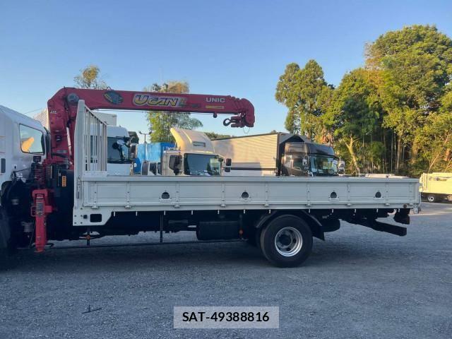 Hino RANGER 2017-02 8231555-7