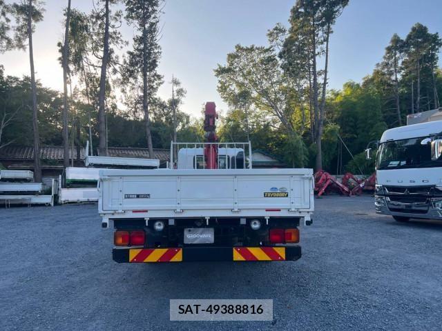 Hino RANGER 2017-02 8231555-8