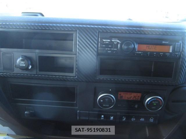 Hino RANGER 2025-12 8231496-10