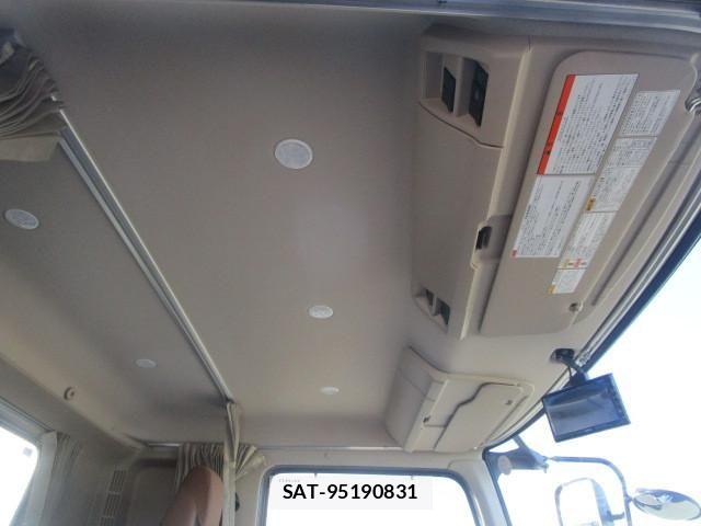 Hino RANGER 2025-12 8231496-14