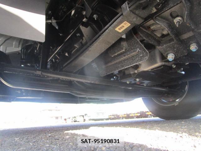 Hino RANGER 2025-12 8231496-21