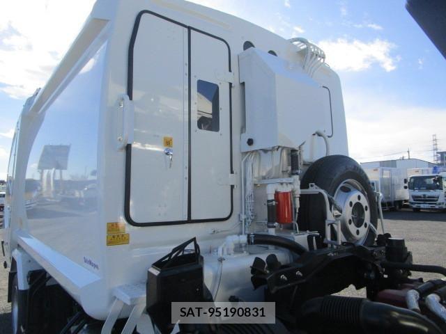 Hino RANGER 2025-12 8231496-24