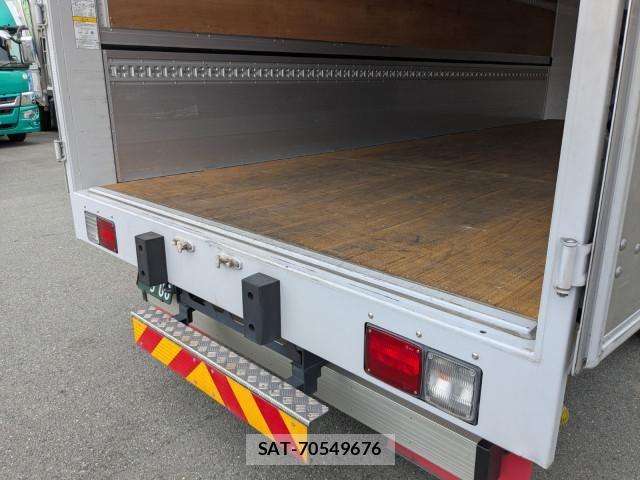 Hino RANGER 2023-08 8231541-16