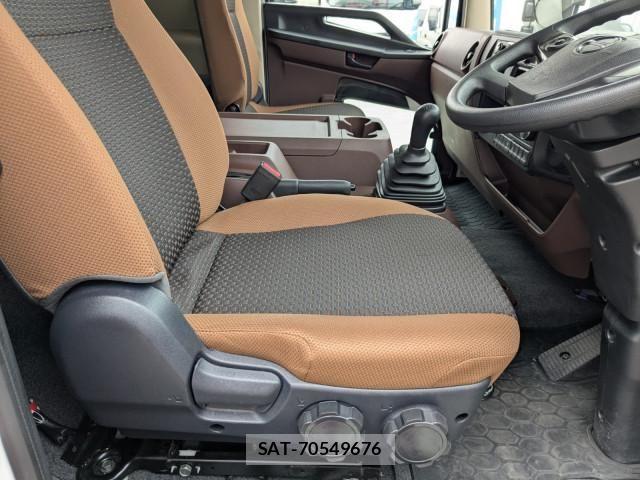 Hino RANGER 2023-08 8231541-27