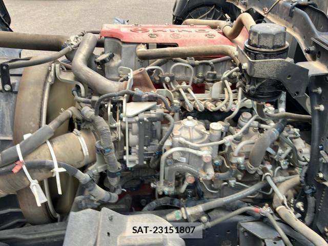 Hino RANGER 2013-02 8246479-15
