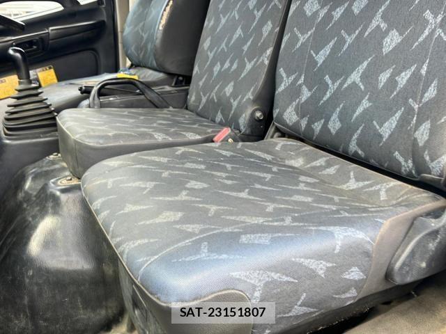 Hino RANGER 2013-02 8246479-18