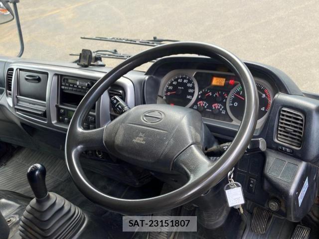 Hino RANGER 2013-02 8246479-19