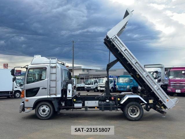Hino RANGER 2013-02 8246479-6