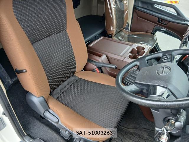 Hino RANGER 2022-04 8246475-17