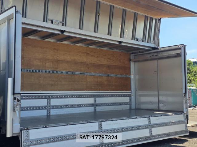 Hino RANGER 2016-05 8246477-9
