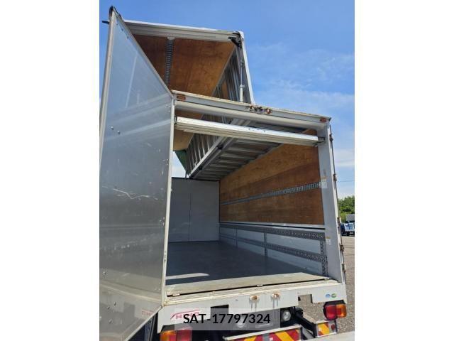 Hino RANGER 2016-05 8246477-22
