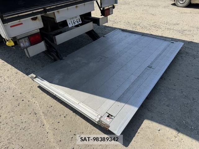Hino RANGER 2018-06 8246482-19