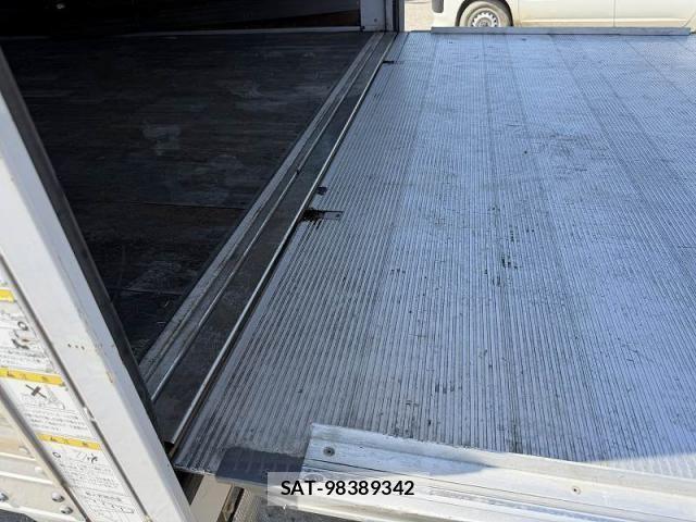 Hino RANGER 2018-06 8246482-20