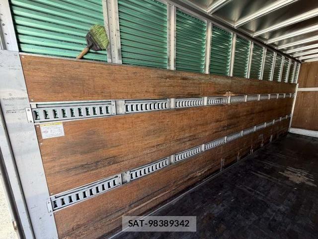 Hino RANGER 2018-06 8246482-28