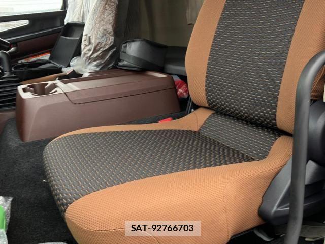 Hino RANGER 2026-01 8246472-21