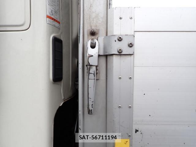 Hino RANGER 2016-11 8246484-13