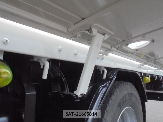 Hino RANGER 2013-03 8246481-28