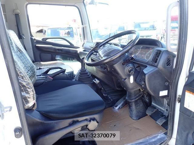 Hino RANGER 2013-10 8246483-10