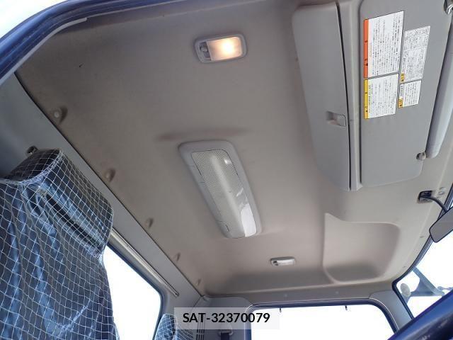 Hino RANGER 2013-10 8246483-11