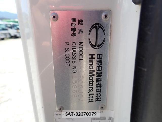 Hino RANGER 2013-10 8246483-27