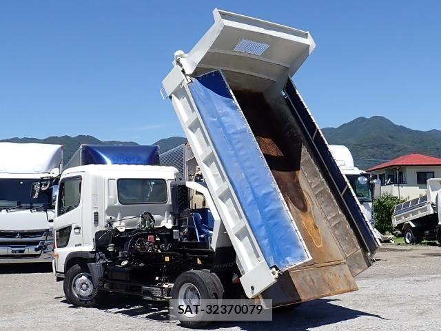 Hino RANGER 2013-10 8246483-3