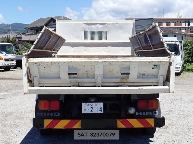 Hino RANGER 2013-10 8246483-5