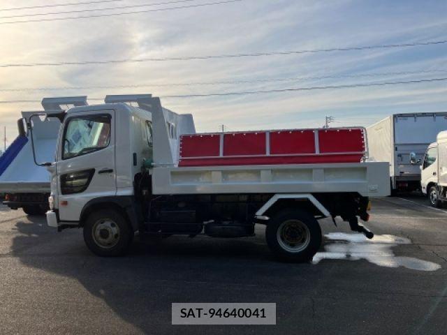 Hino RANGER 2017-12 8316647-6