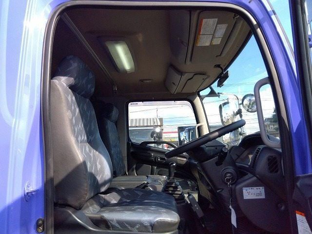 Hino RANGER 2016-02 8311145-13