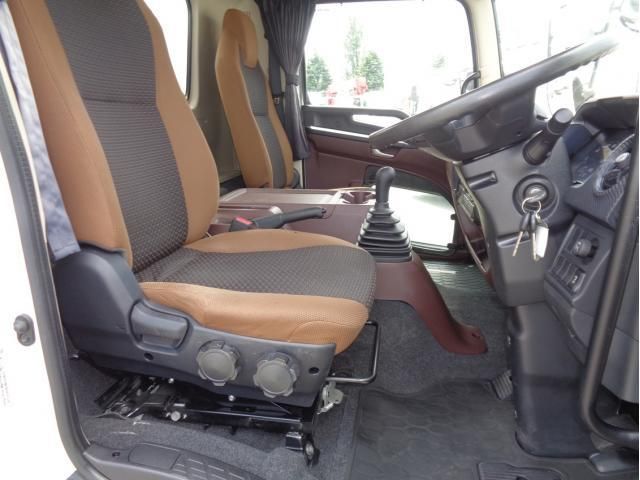 Hino RANGER 2021-02 8311142-24