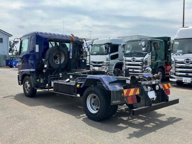 Hino RANGER 2017-04 8311146-3