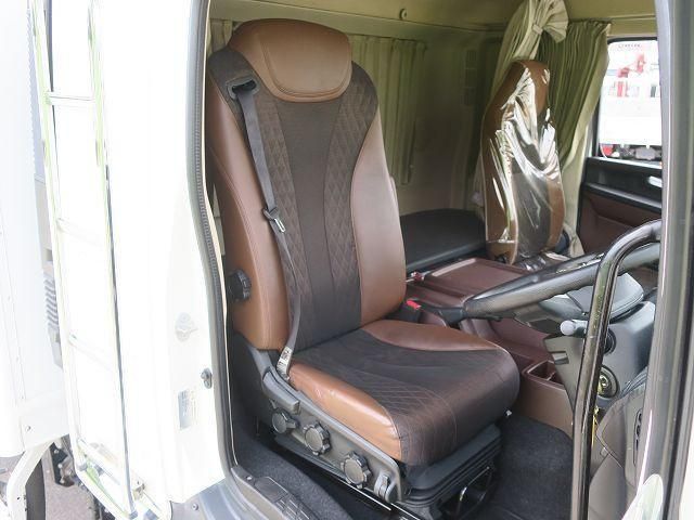 Hino RANGER 2019-08 8311143-16
